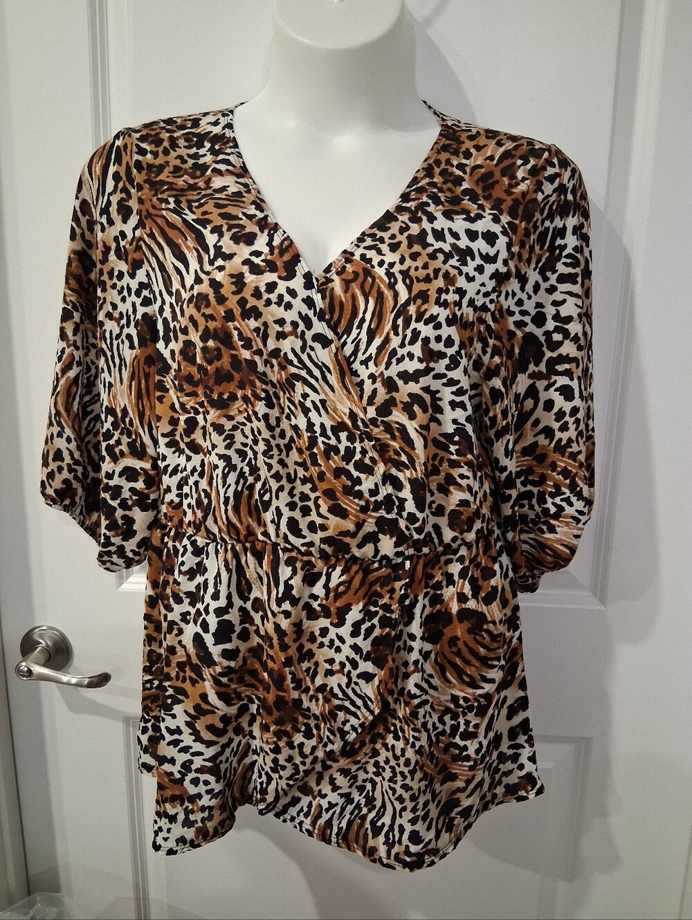 NEW PLUS Promises Promises Animal Print V-Neck Blouse - Brown/Black Lady's 2X